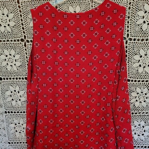 Roz & Ali Red Sleeveless Top 2X - Picture 2 of 4